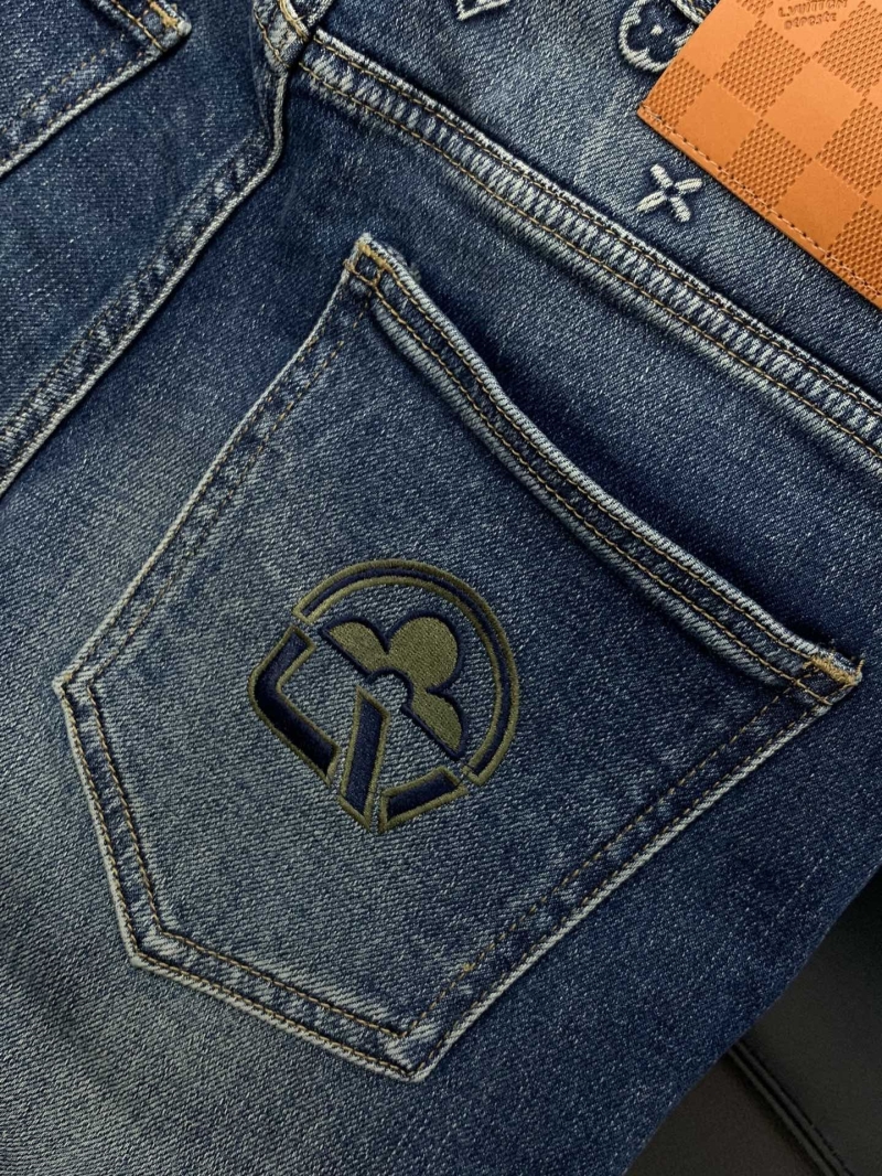 l0vis Vvtt0n jeans